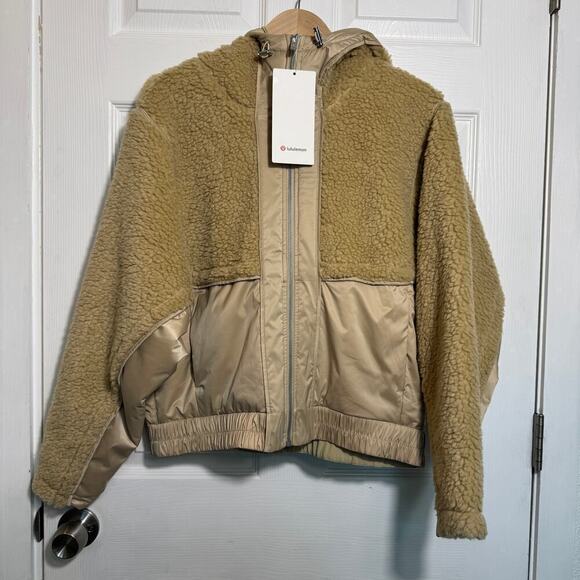 NWT Lululemon Sherpa and Shine Jacket - Picture 3 of 8